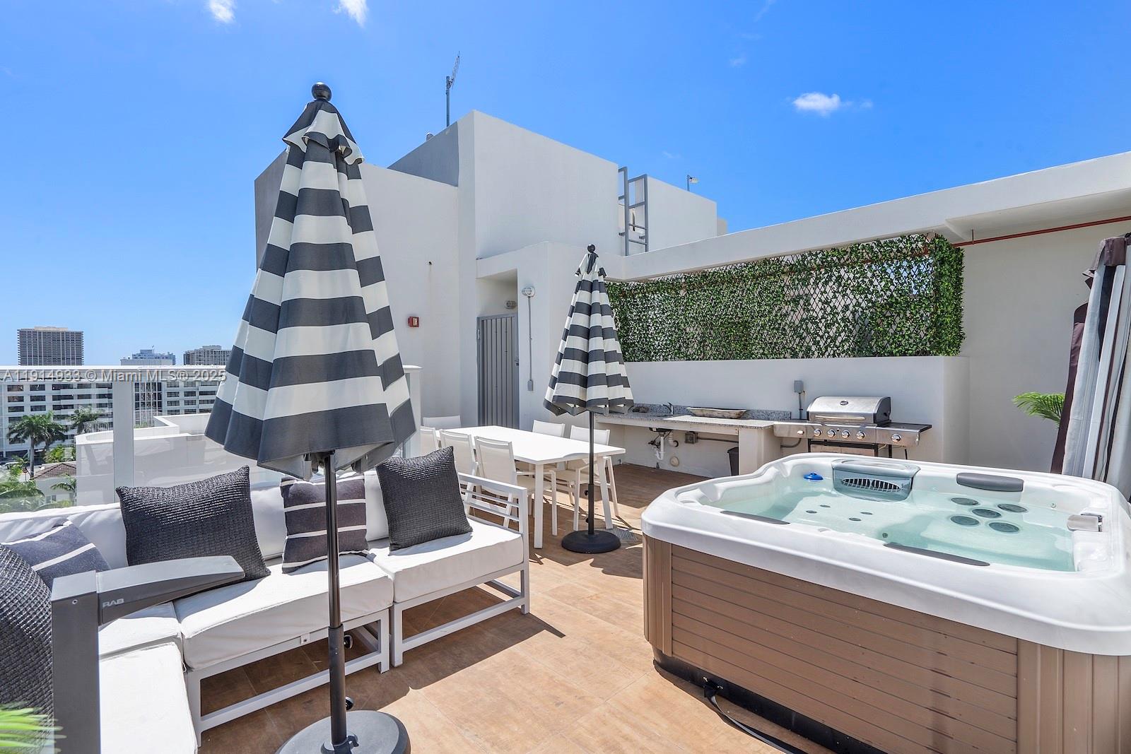 ONE BAY HARBOR CONDO - Residential