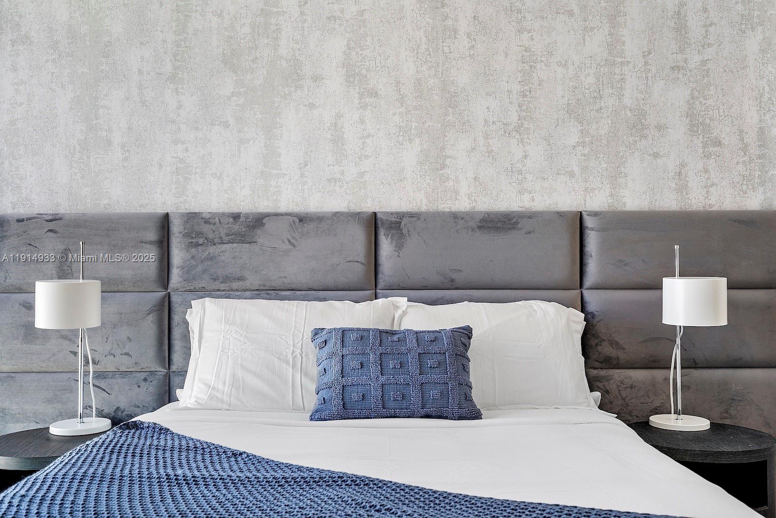 ONE BAY HARBOR CONDO - Residential