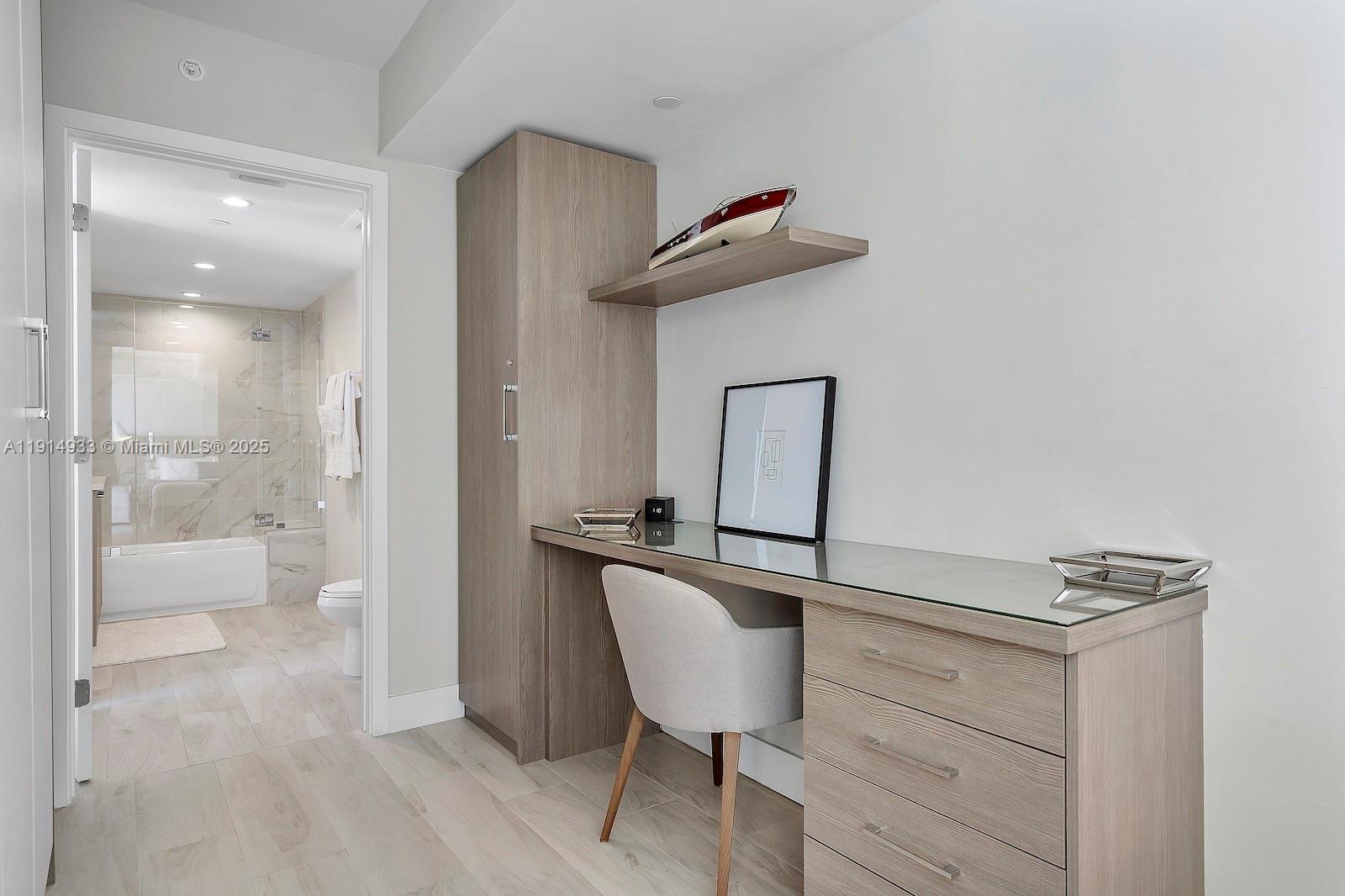 ONE BAY HARBOR CONDO - Residential