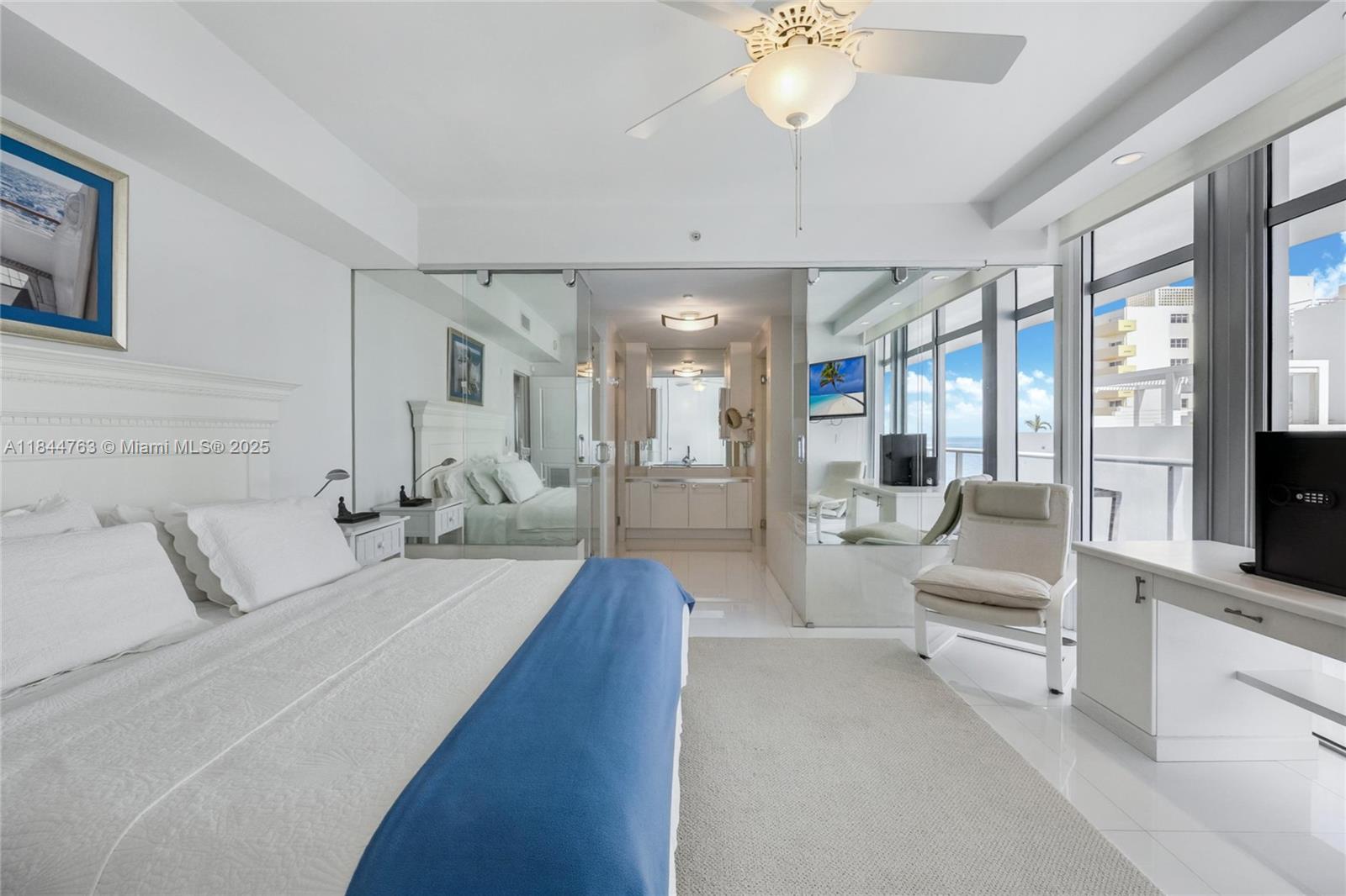 THE CARIBBEAN CONDO - Residential