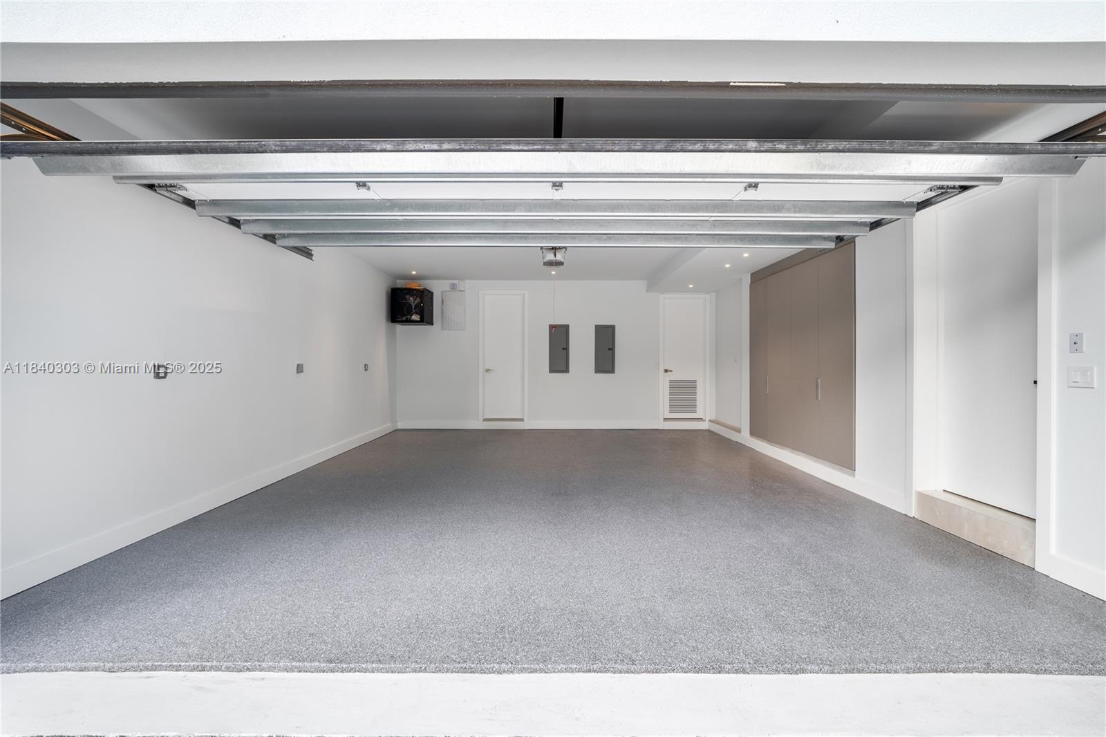 GRIFFING BISCAYNE PK ESTA - Residential