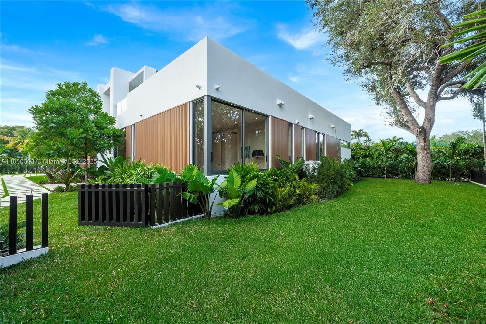 GRIFFING BISCAYNE PK ESTA - Residential