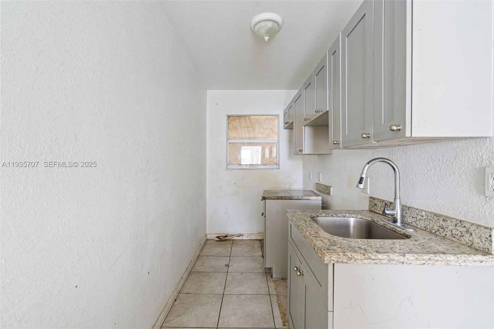 CORAL COURT - Residential Income