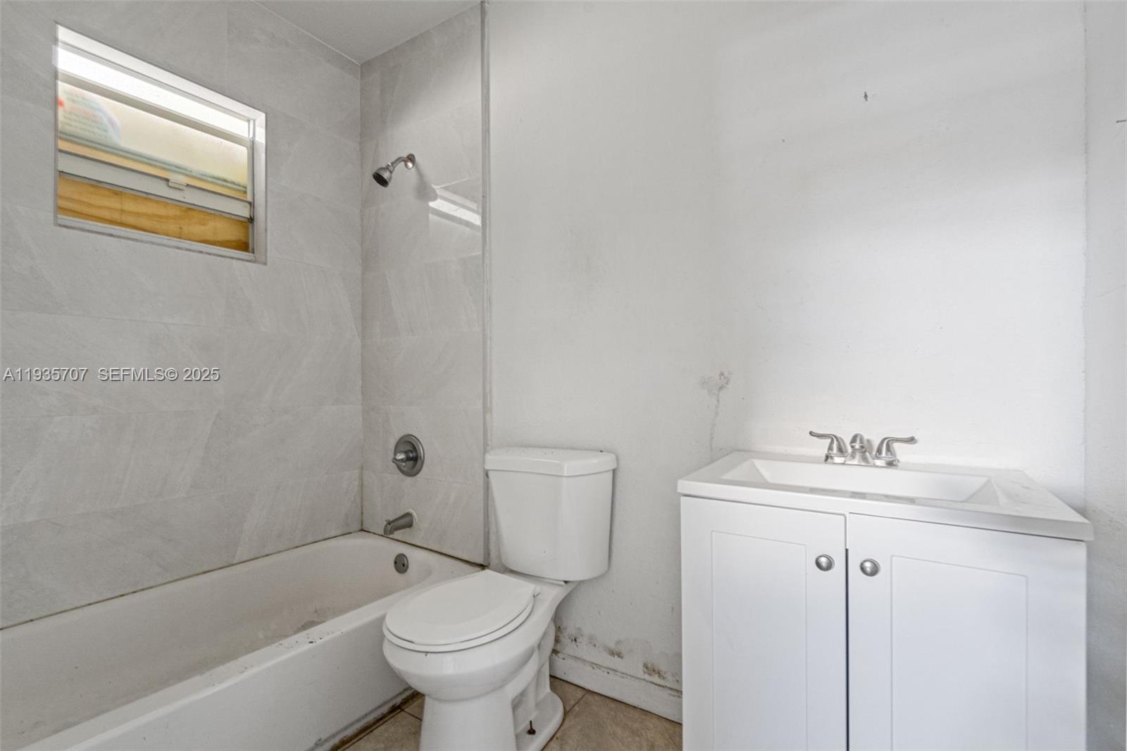 CORAL COURT - Residential Income