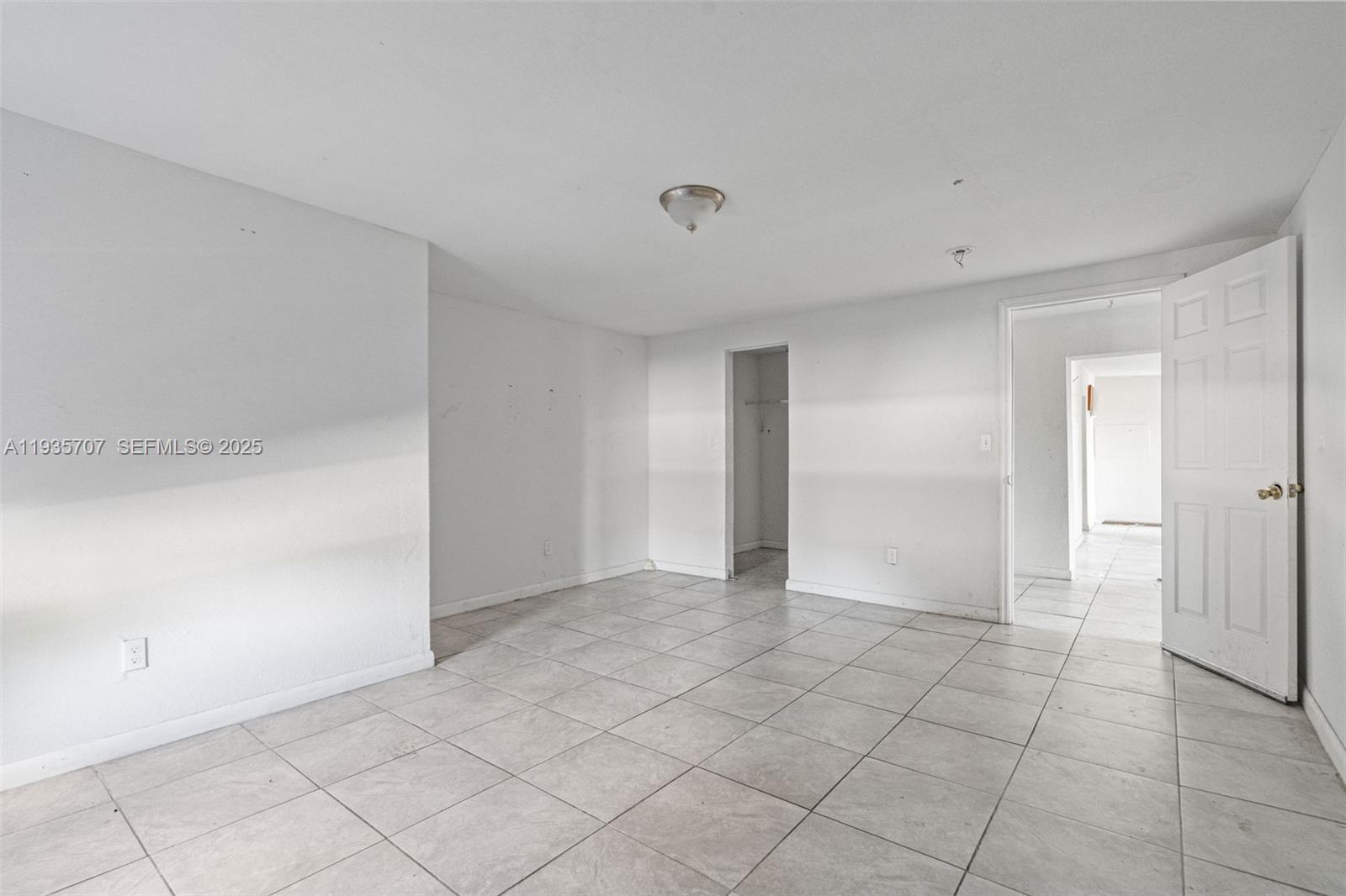 CORAL COURT - Residential Income