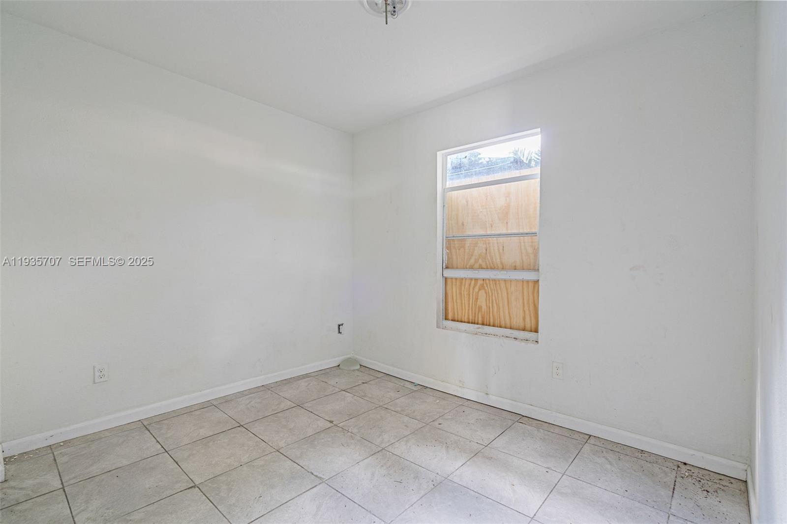 CORAL COURT - Residential Income