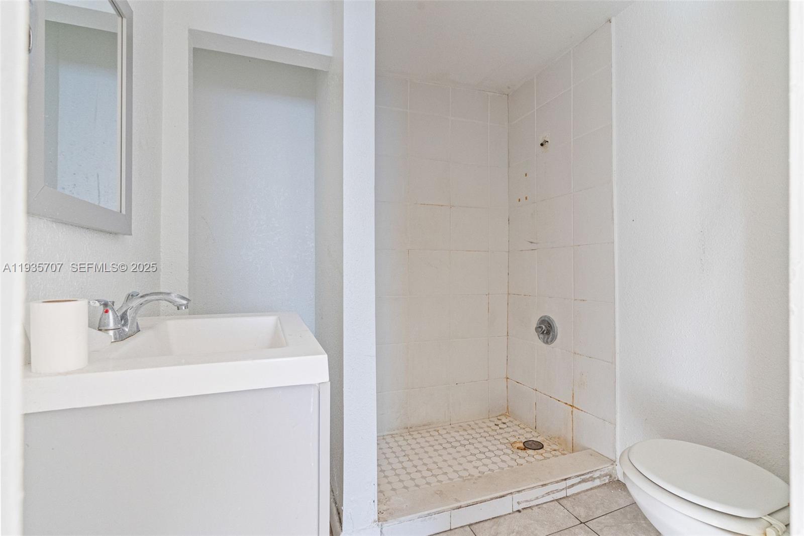 CORAL COURT - Residential Income