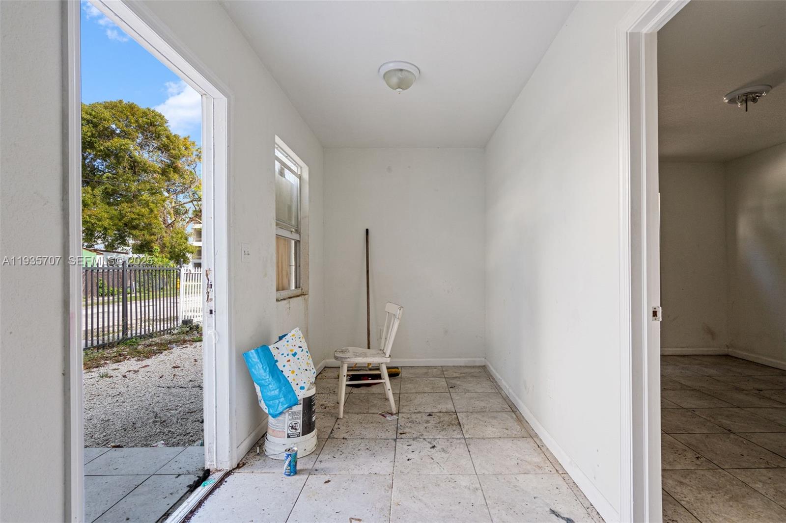 CORAL COURT - Residential Income