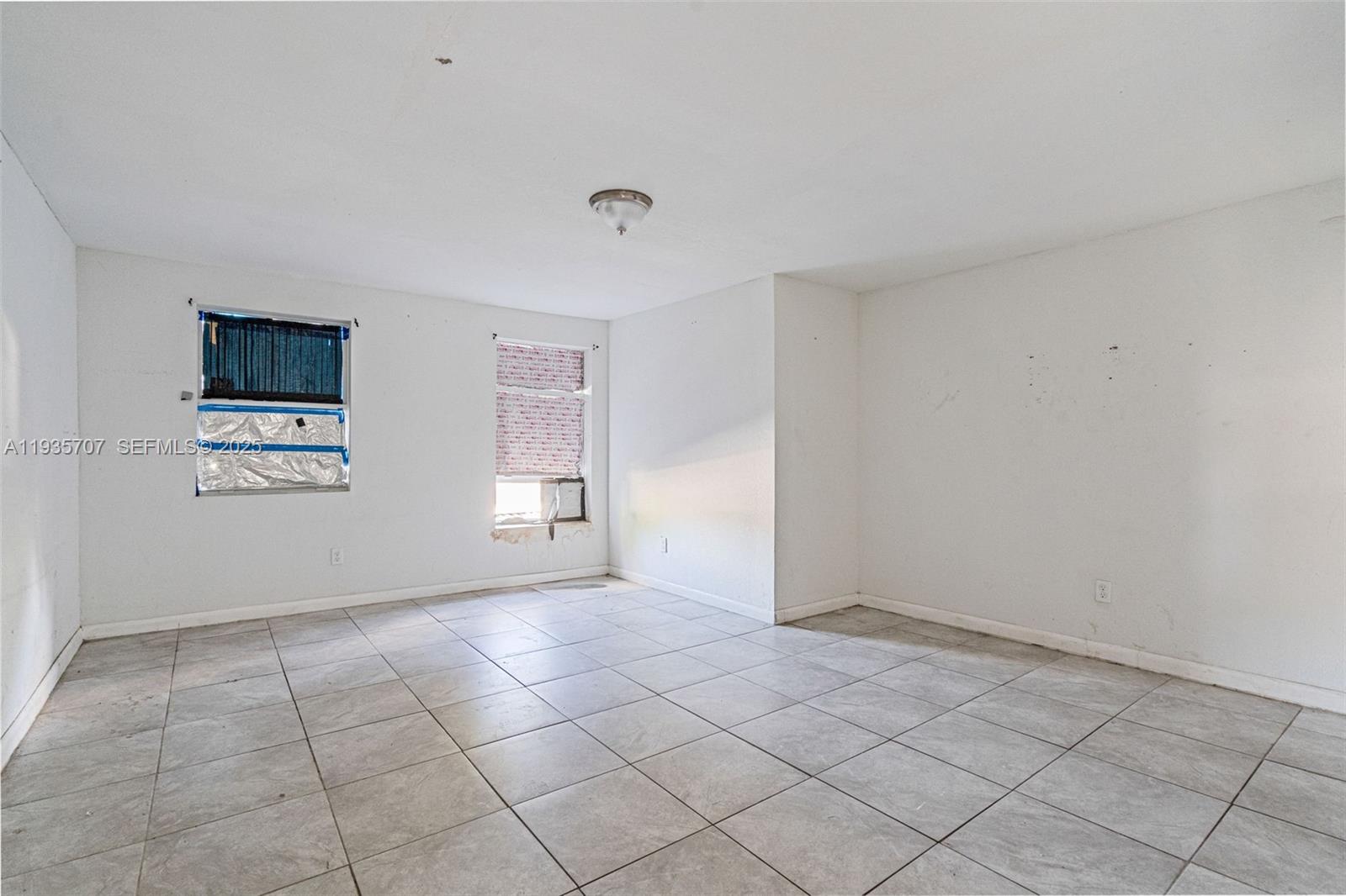 CORAL COURT - Residential Income