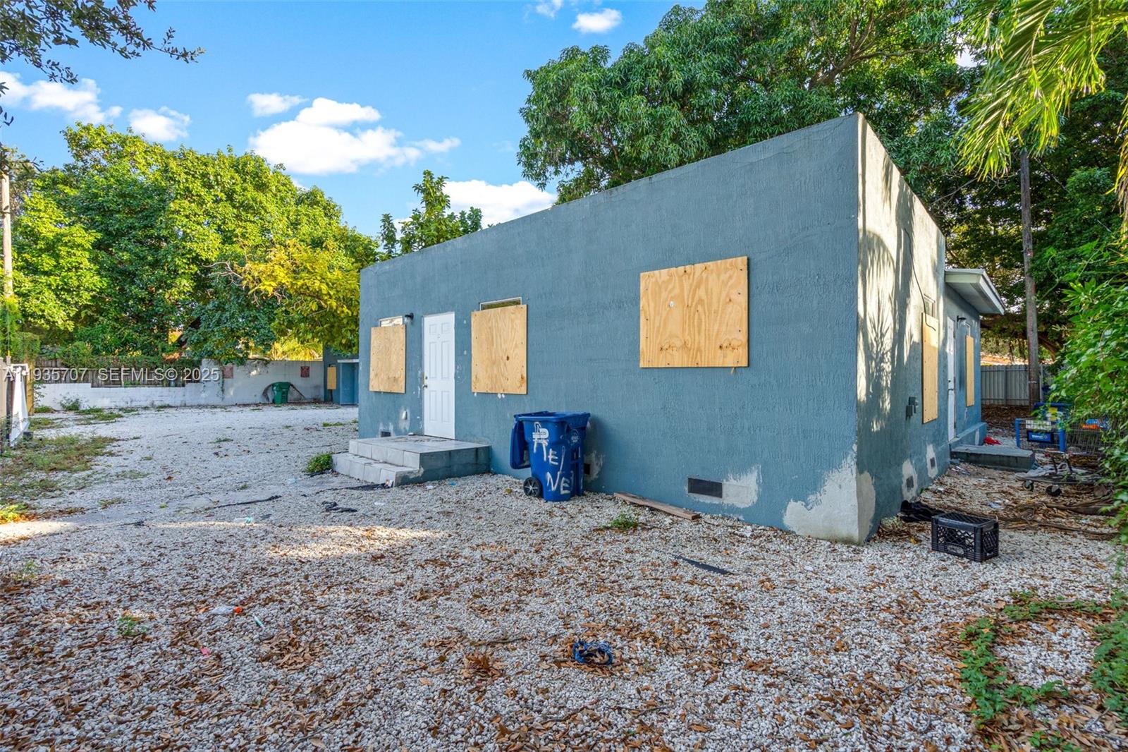 CORAL COURT - Residential Income