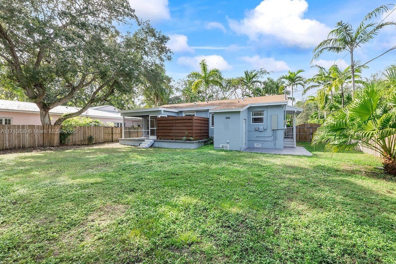 7641 SW 60th Ave