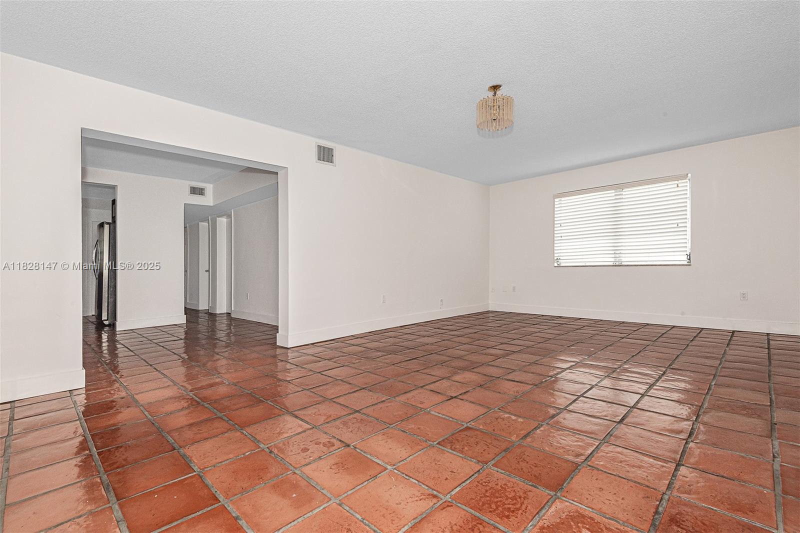 309 S Bird Rd 309