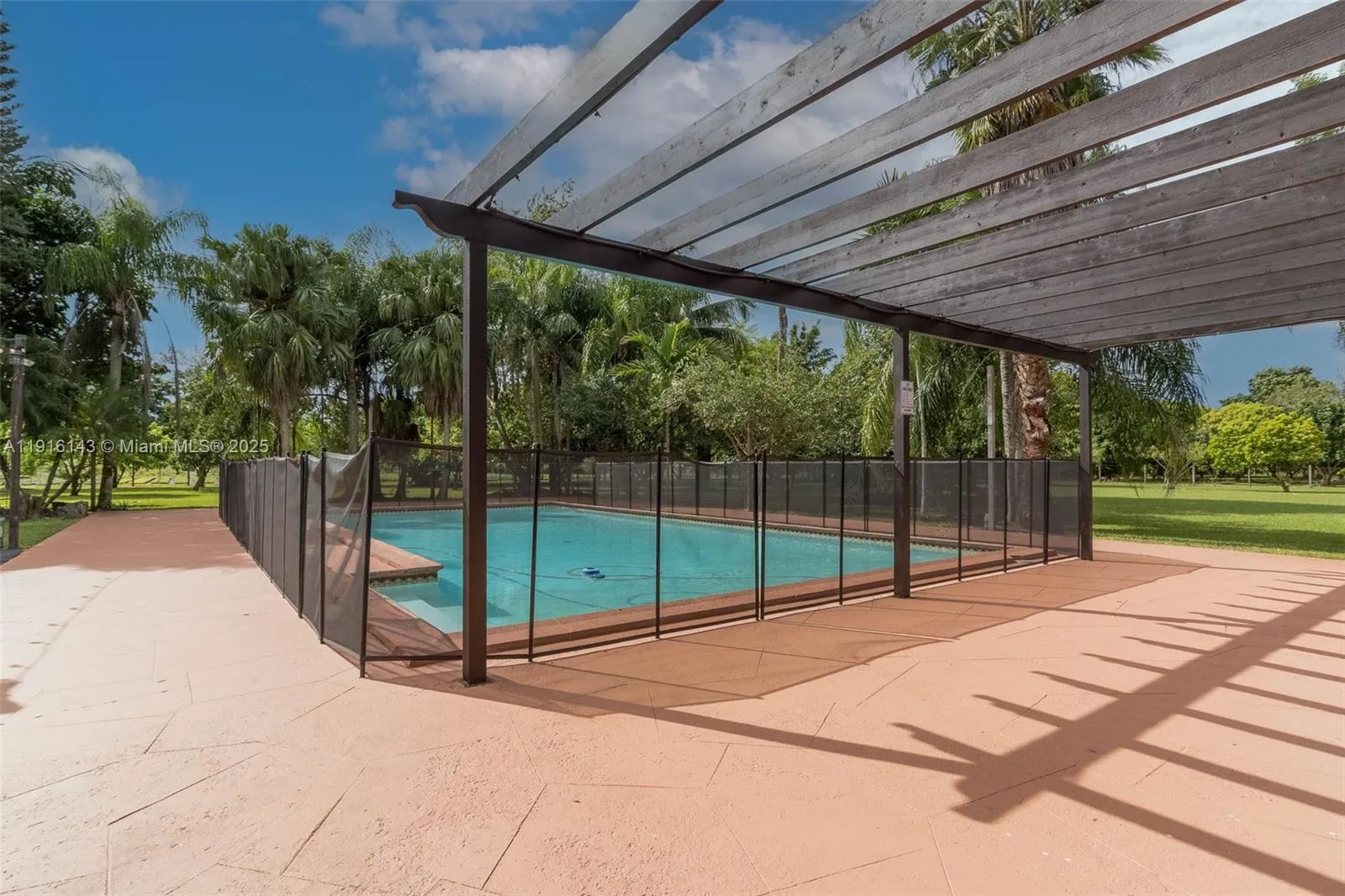 Homestead, Florida 33031, United States, 5 Bedrooms Bedrooms, ,3 BathroomsBathrooms,Residential,Active,246461