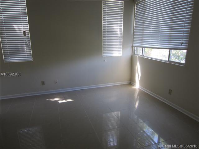 Coco Parc Condo - Residential Lease