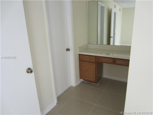 Coco Parc Condo - Residential Lease