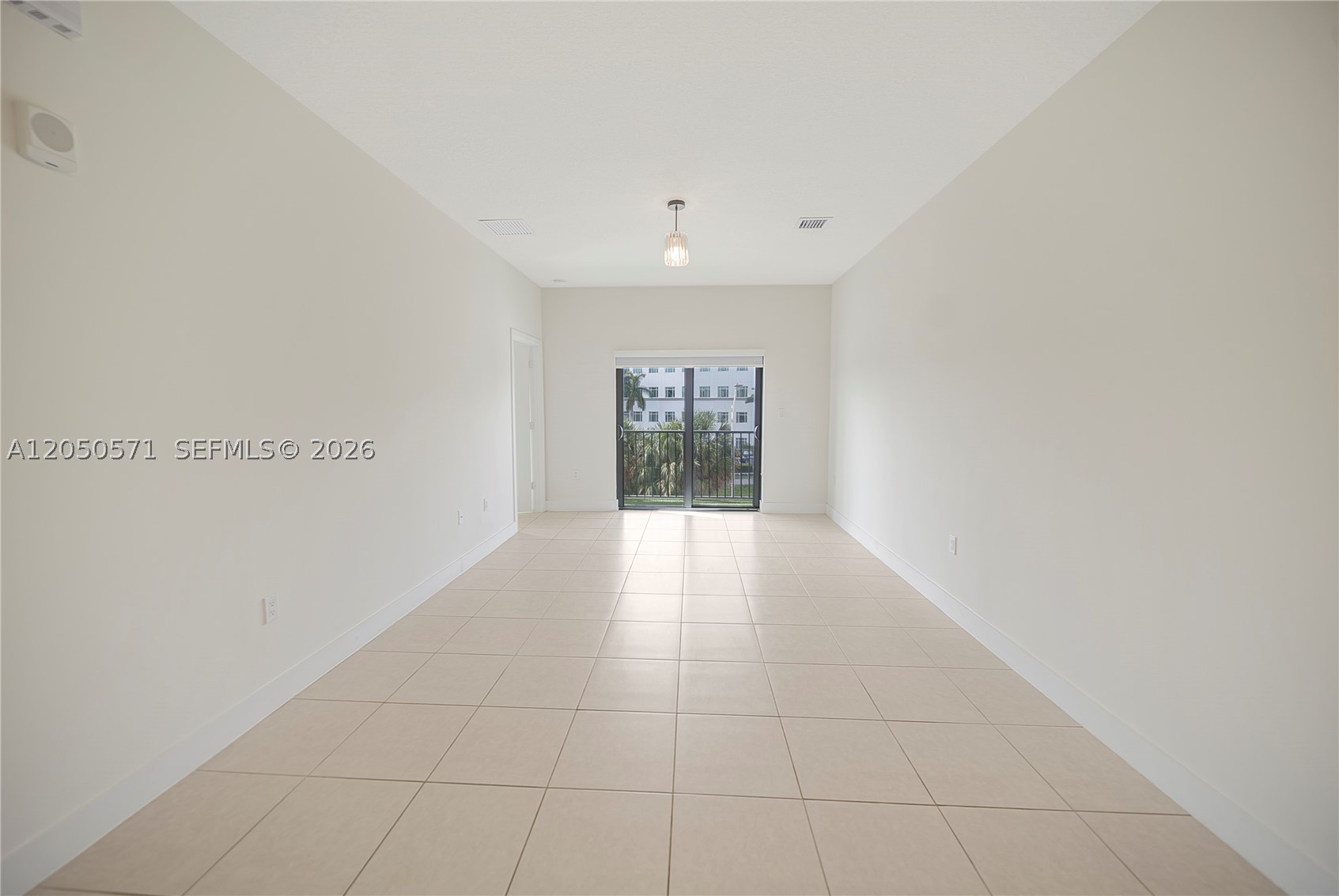 8265 NW 41st St C-202