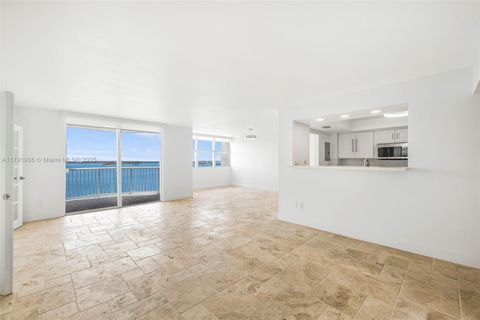 1420 Brickell Bay Dr 1401A Miami FL 33131