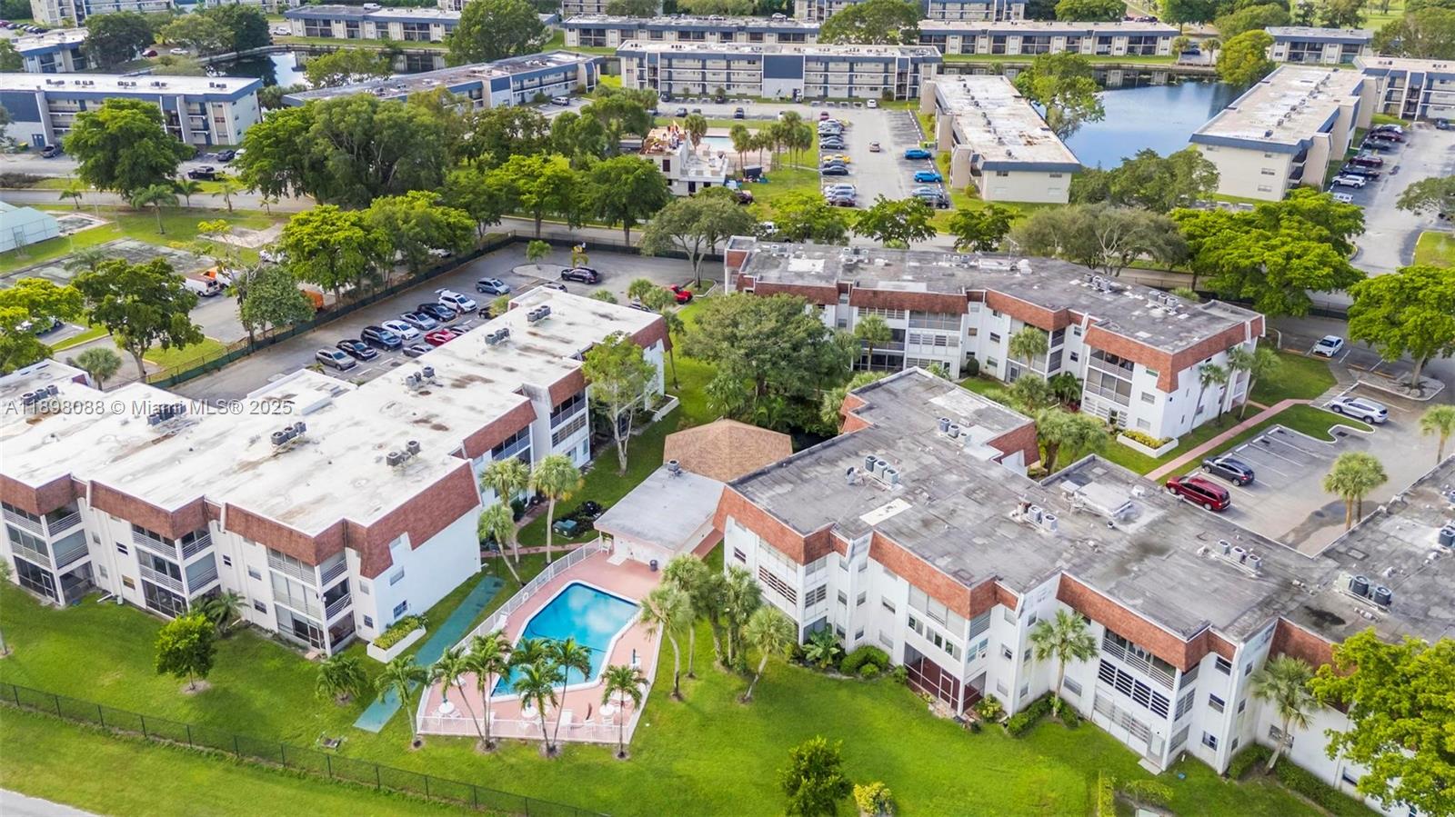 CANONGATE CONDOMINIUM - Residential Lease