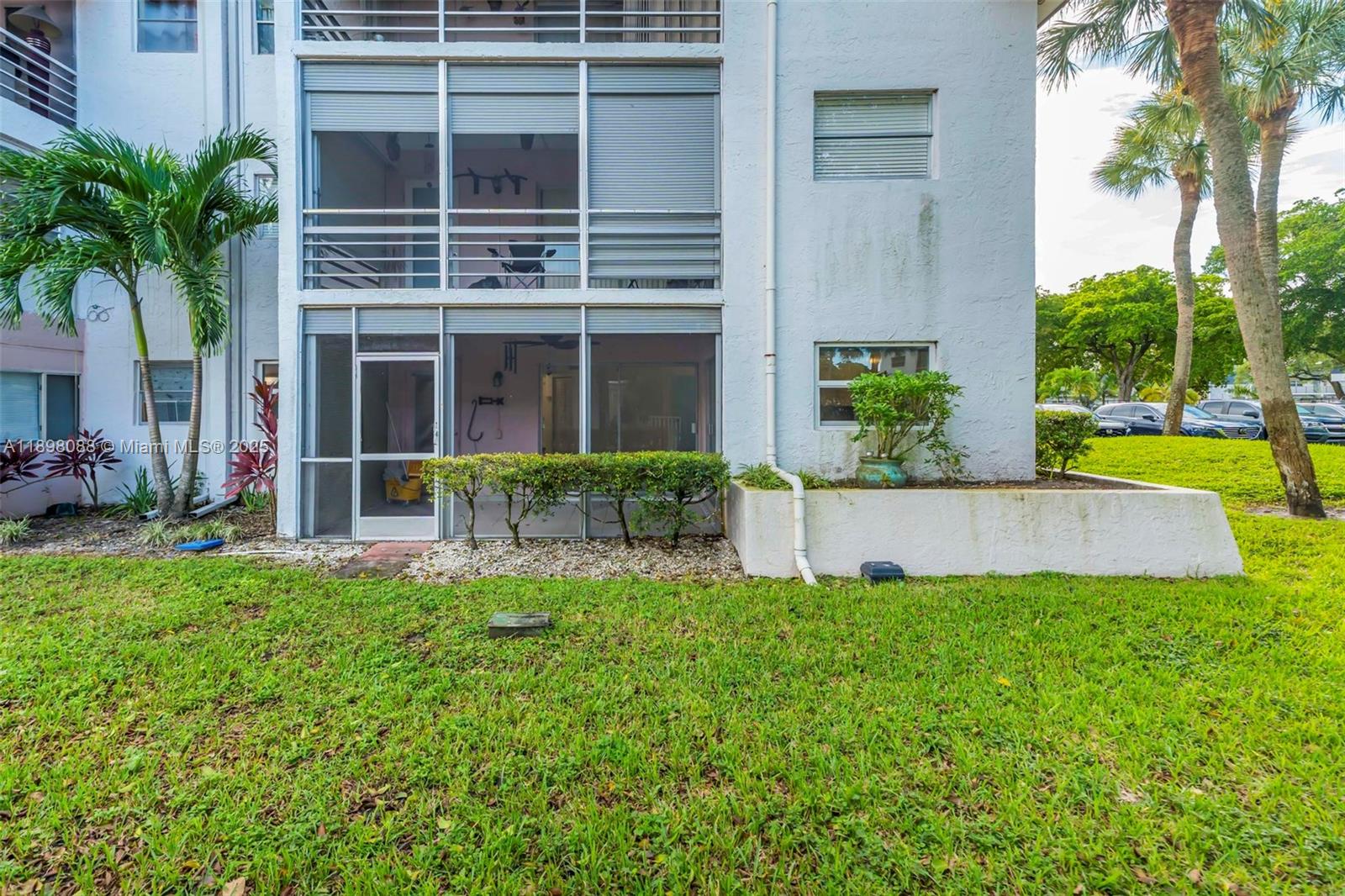 CANONGATE CONDOMINIUM - Residential Lease