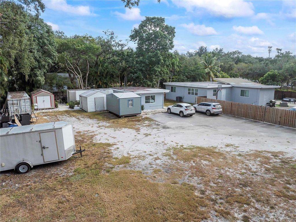 listing image 36