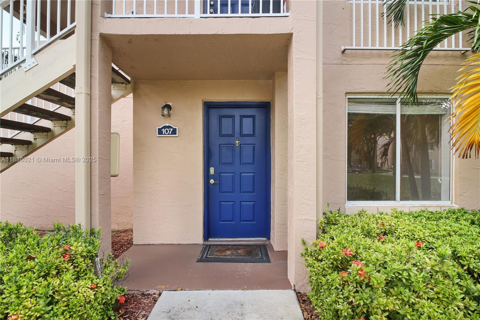 Beautifully updated 1BR/1BA first-floor apartment with open patio in the heart of Kendall. Features a spa-style remodeled bathroom, granite kitchen countertops, new cabinets, and an in-unit washer/dryer. Water included. Located in The Hammocks, a resort-style community with pools, gym, tennis, basketball, and more. Includes 1 assigned parking space plus guest parking. Don’t miss this opportunity!
