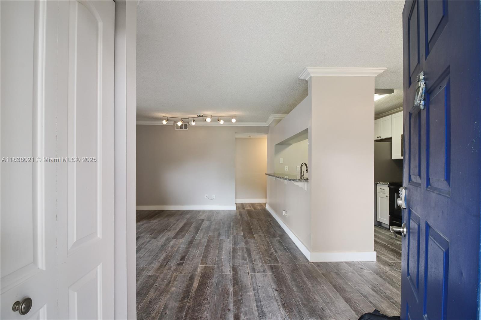 10521 SW 157th place 4-107