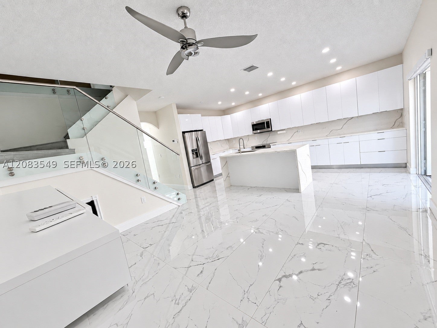 2207 SE 23rd Ave 2207
