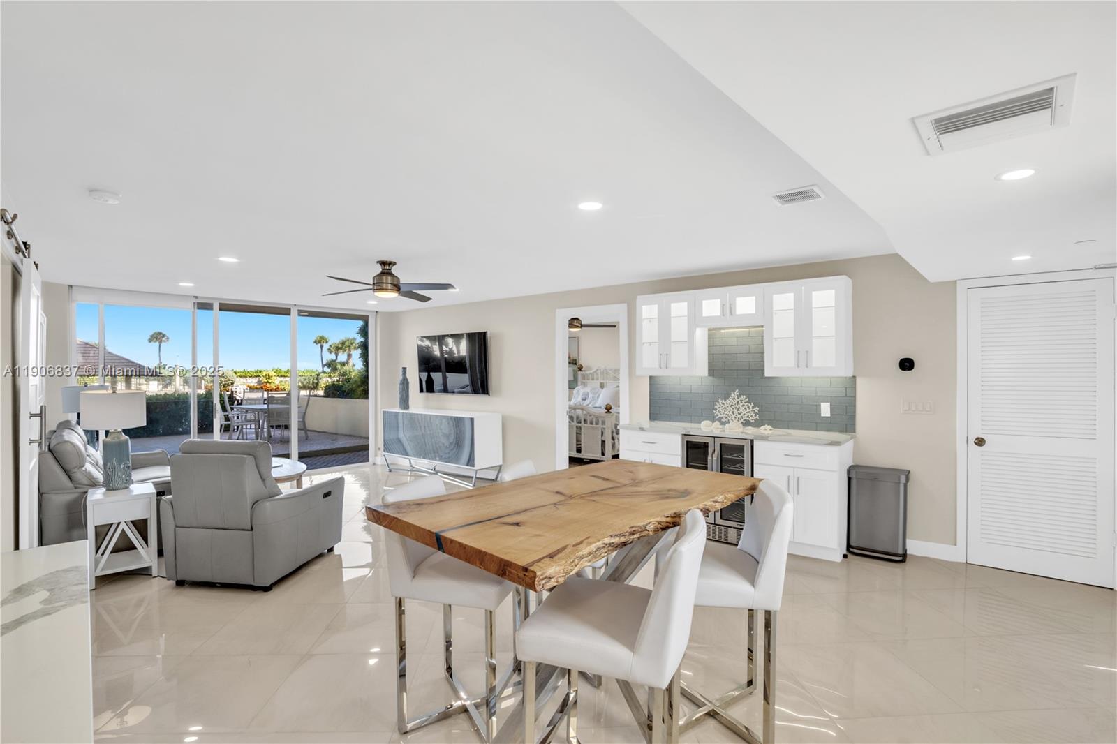 OCEAN TRAIL CONDO III - Residential