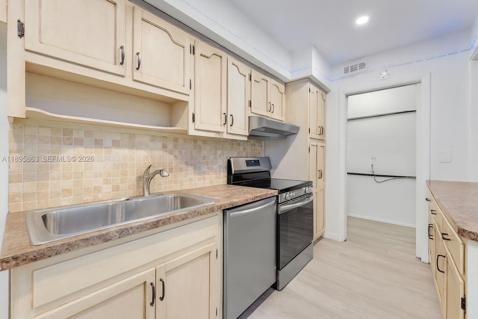 C G RIVIERA SEC PART 4 - Residential Income