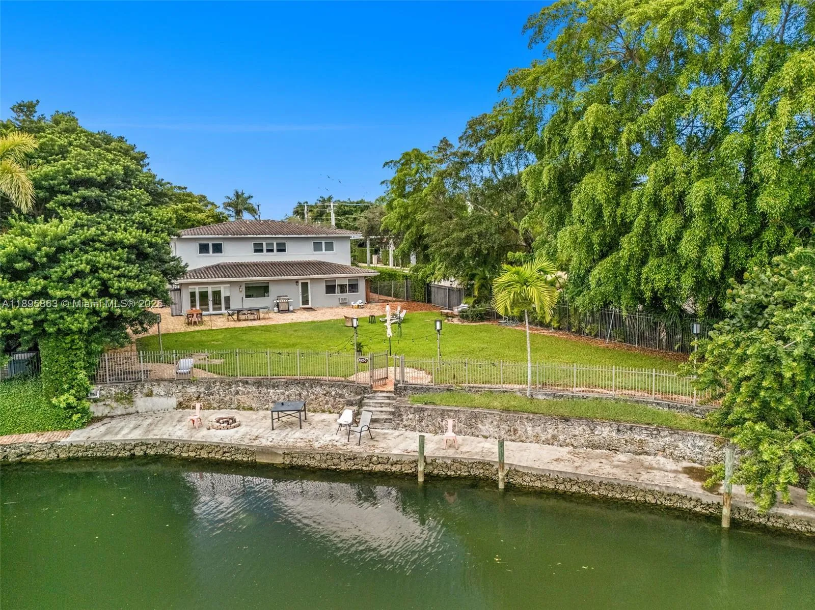 Coral Gables, Florida 33146, United States, ,Residential,Active,228580