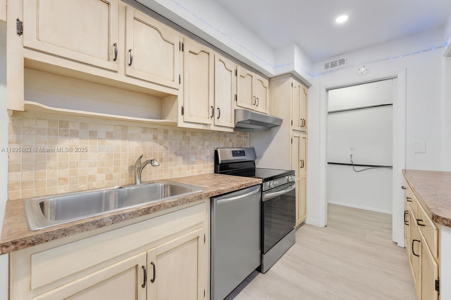 C G RIVIERA SEC PART 4 - Residential Income