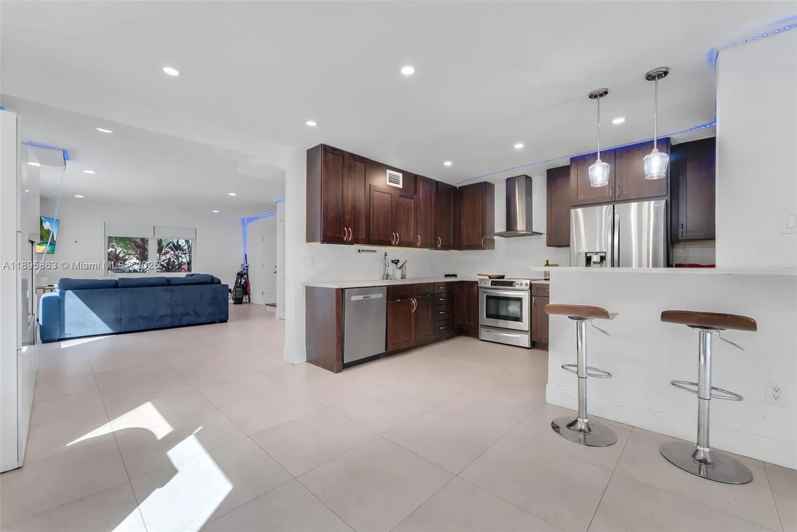 Coral Gables, Florida 33146, United States, ,Residential,Active,228580