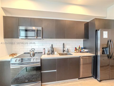 Tiny photo for 398 NE 5th St #4316, Miami, FL 33132 (MLS # A12042862)