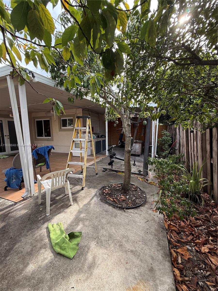 COUNTRY LAKE HOMES 2ND AD - Residential