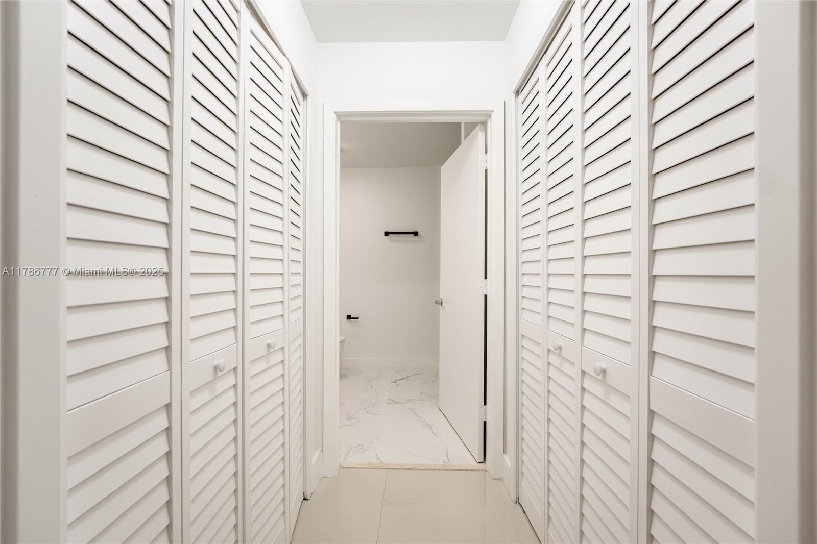 2020 LOFTS CONDO - Residential