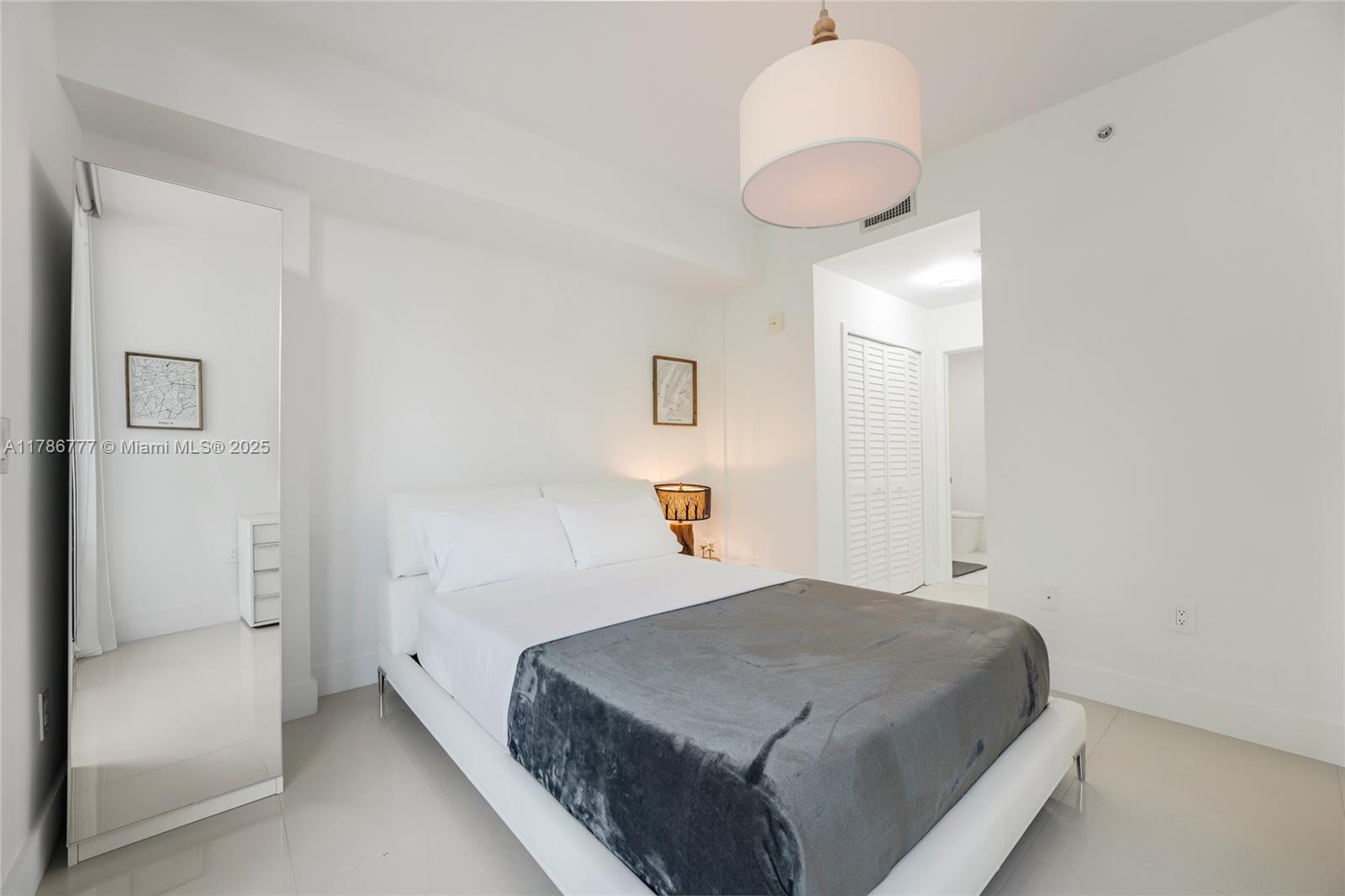 2020 LOFTS CONDO - Residential