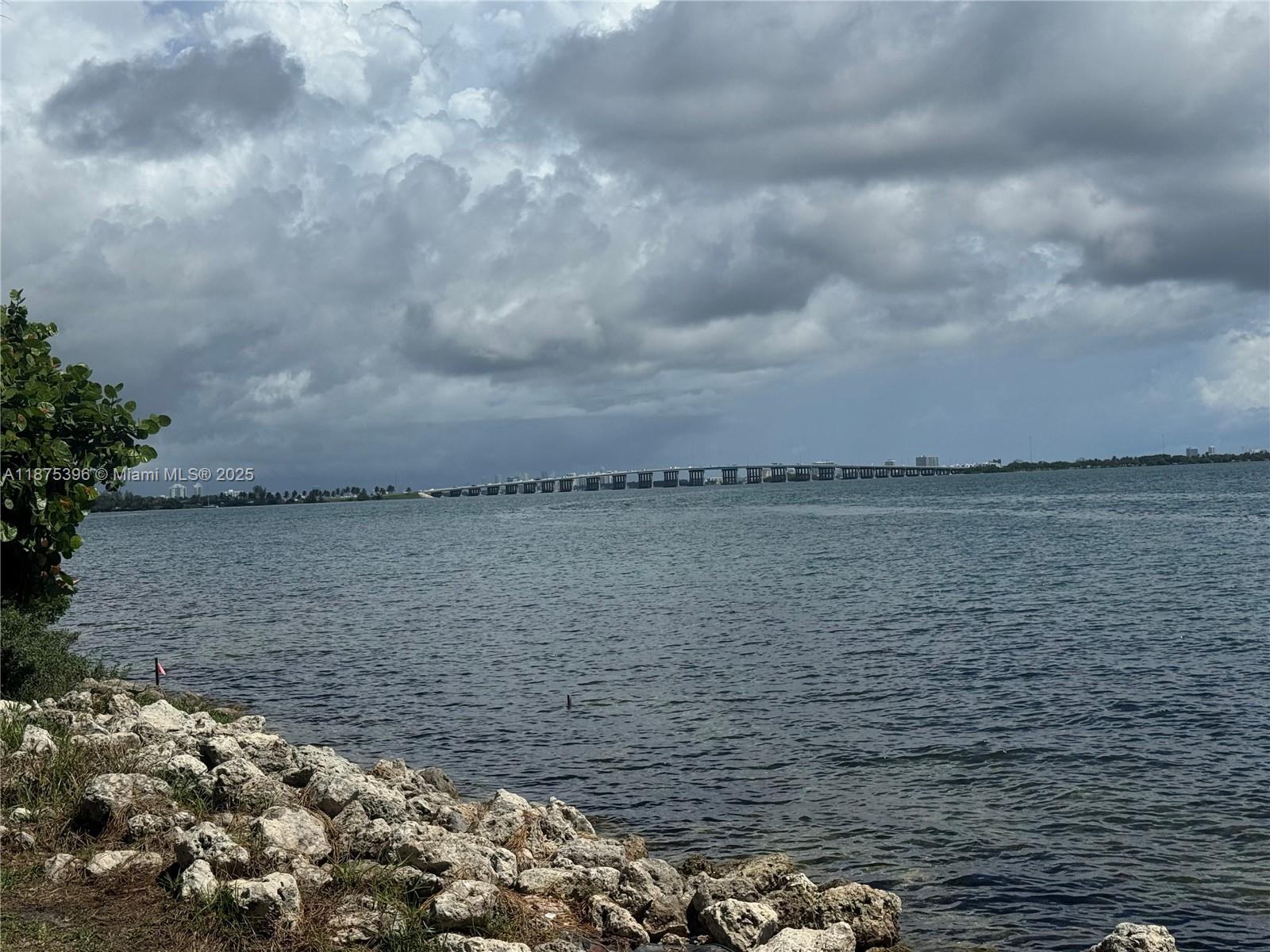 CITE CONDO - Residential