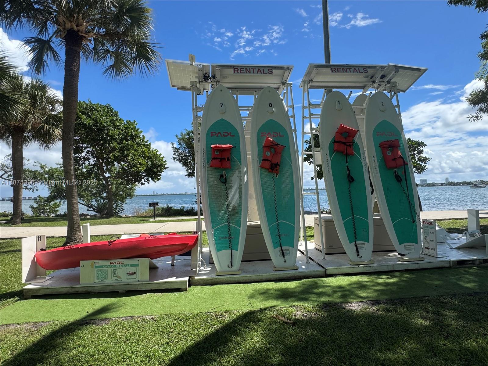 2000 N Bayshore Dr 126