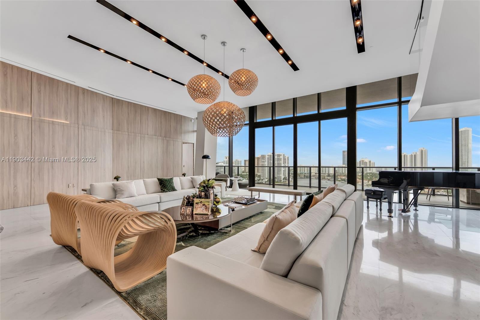 PRIVE CONDO - Residential Lease