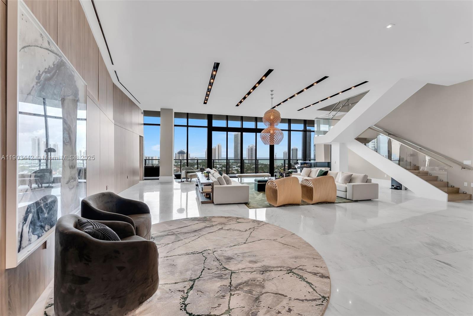 PRIVE CONDO - Residential Lease