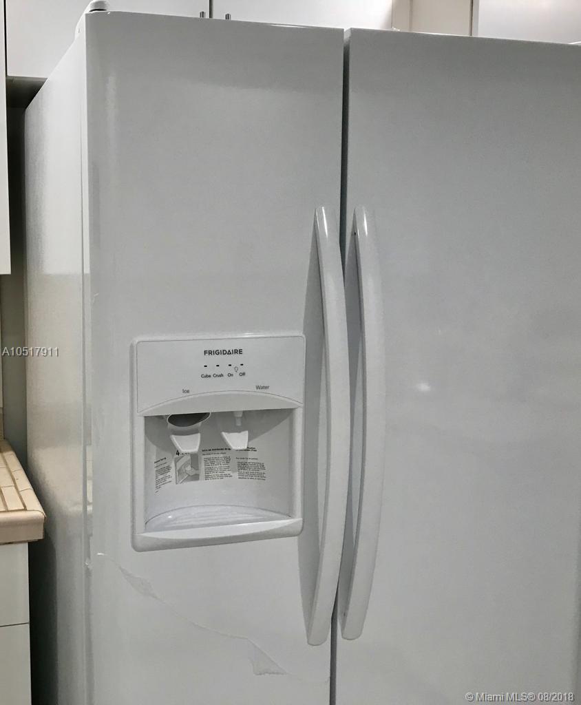 DORAL LANDINGS TOWNHOMES - Residential Lease