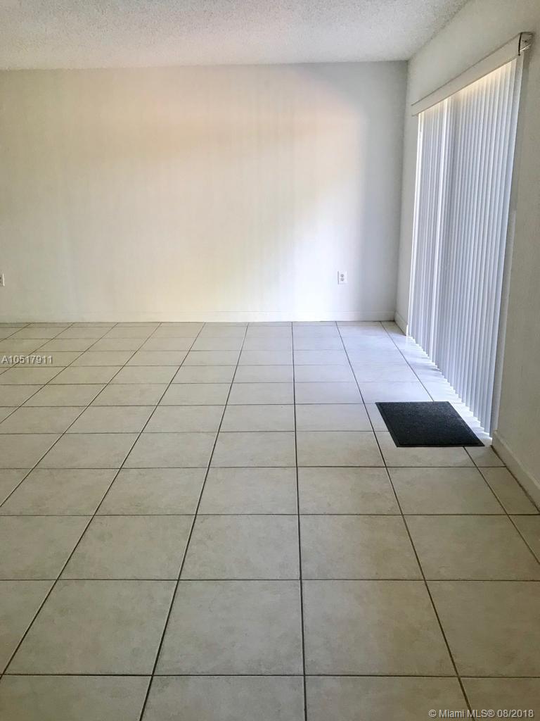 DORAL LANDINGS TOWNHOMES - Residential Lease