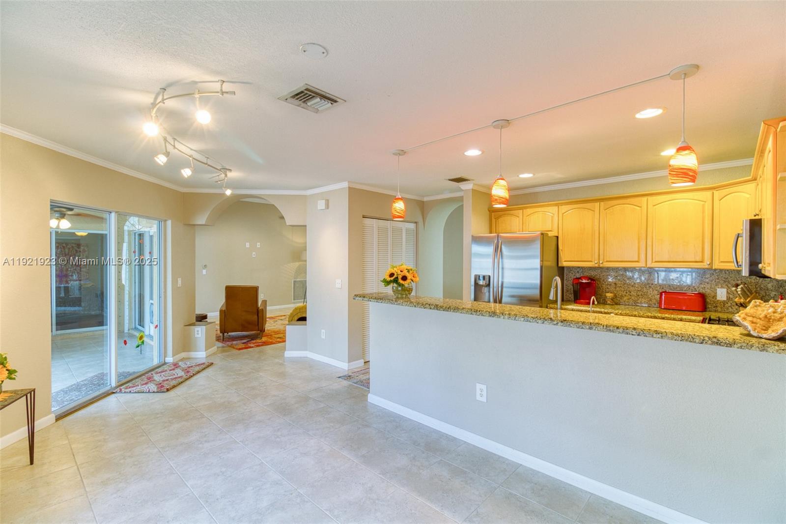 COLLIER MANOR FIRST ADD - Residential