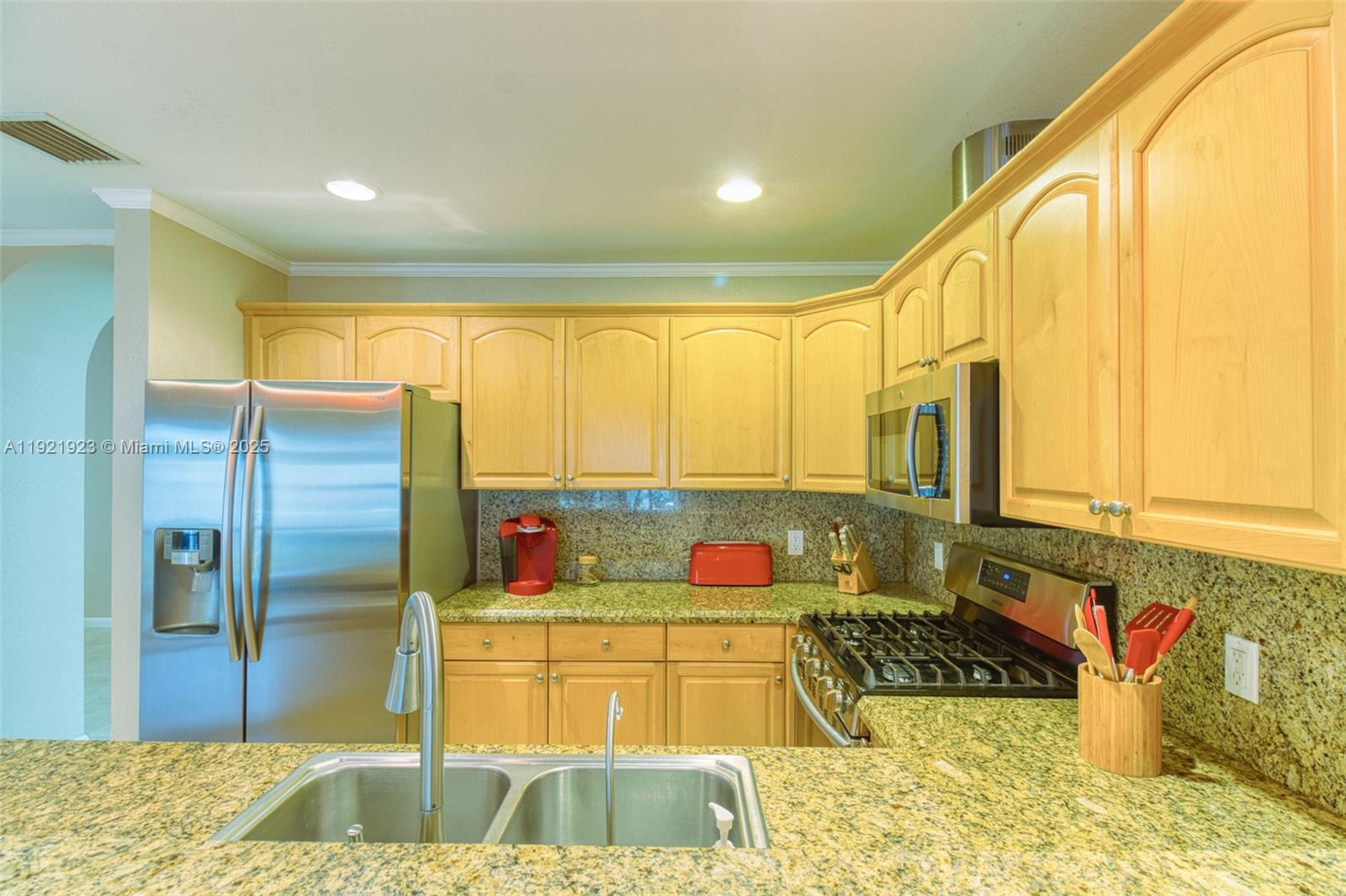 COLLIER MANOR FIRST ADD - Residential