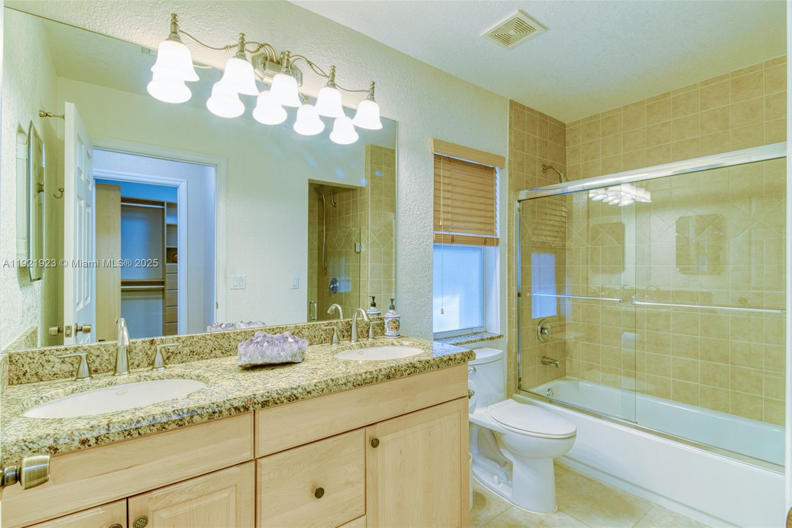 COLLIER MANOR FIRST ADD - Residential