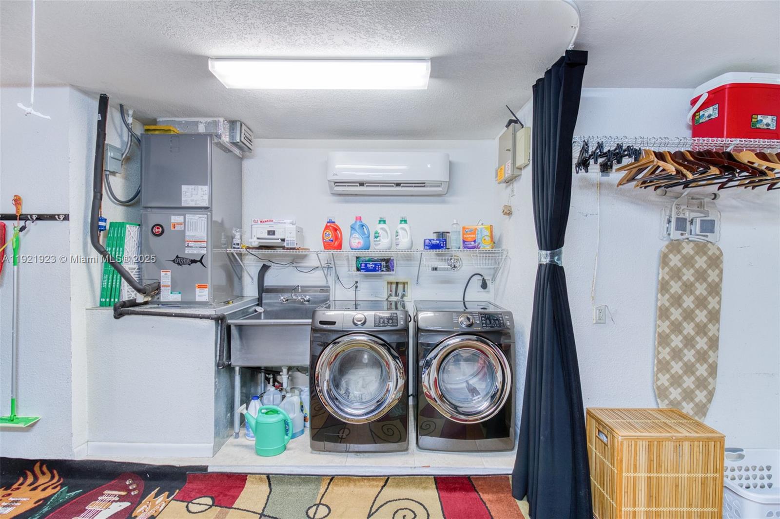 COLLIER MANOR FIRST ADD - Residential