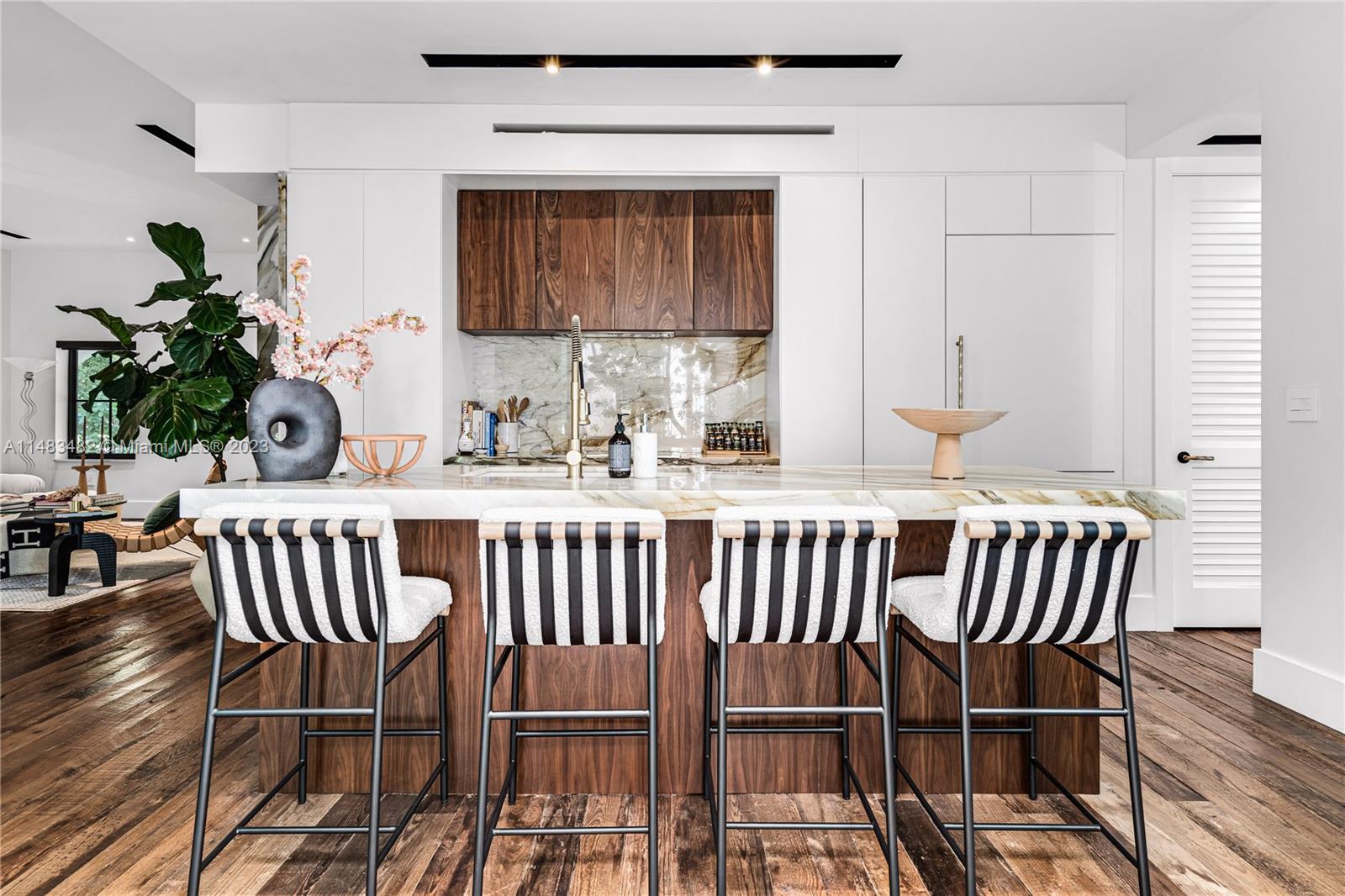 CORAL GABLES SEC E - Residential