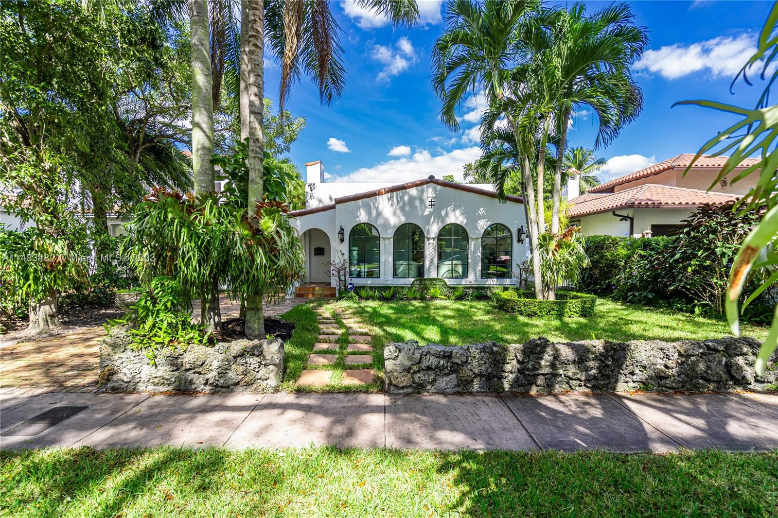 CORAL GABLES SEC E - Residential