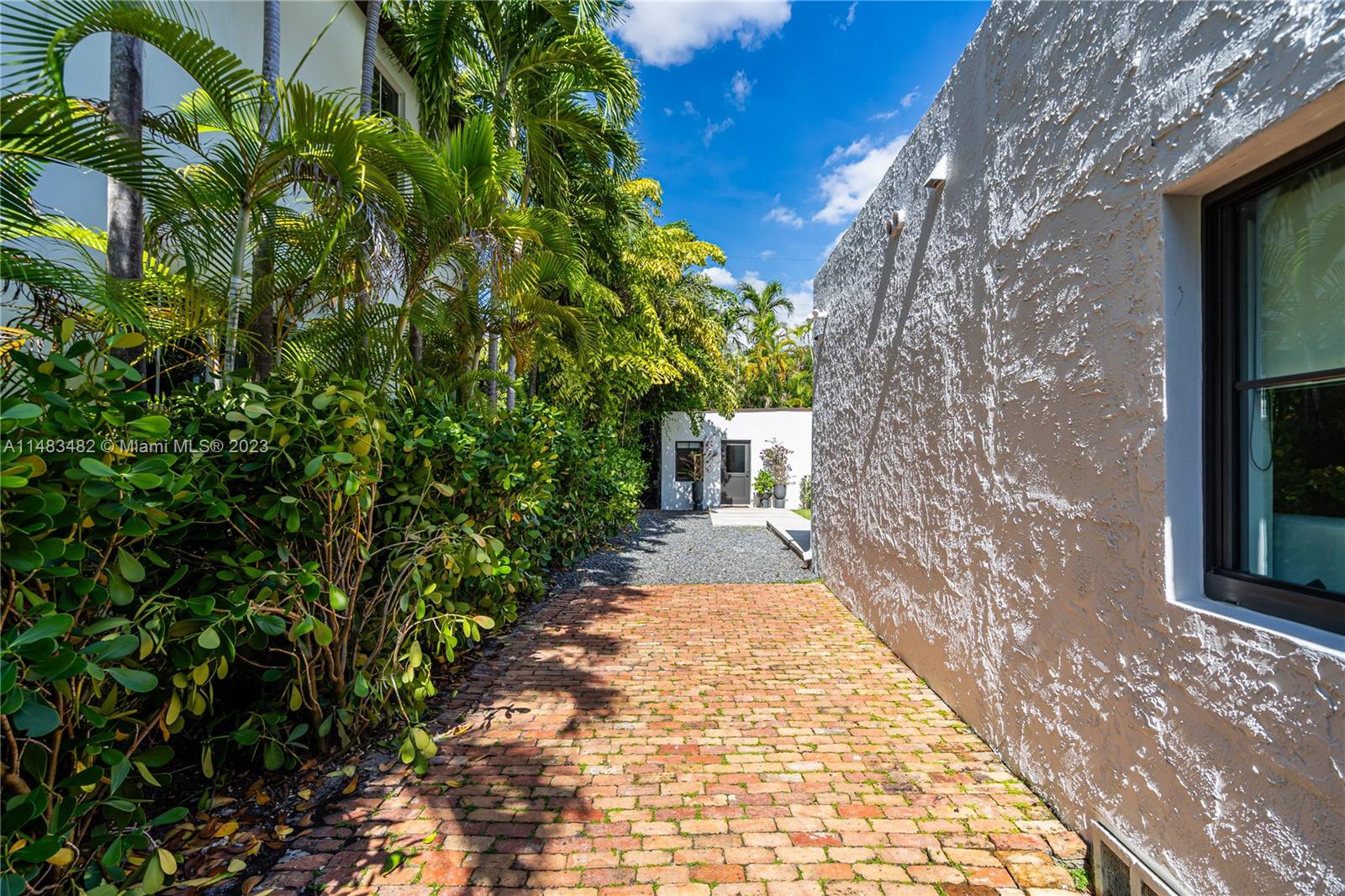 CORAL GABLES SEC E - Residential