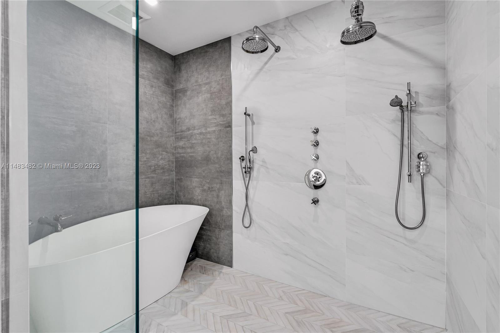 CORAL GABLES SEC E - Residential